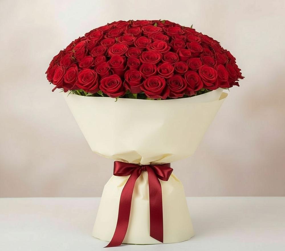 Букет 101 Красная роза Милано в Омутинское