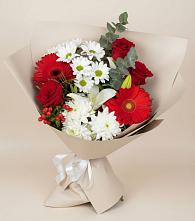 Букет цветов из:  Розы, Хризантемы, Герберы и Лилии в Омутинское