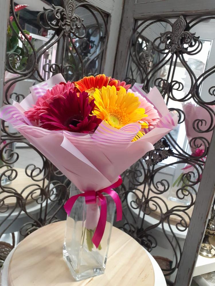 Букет цветов из: Герберы в Омутинское