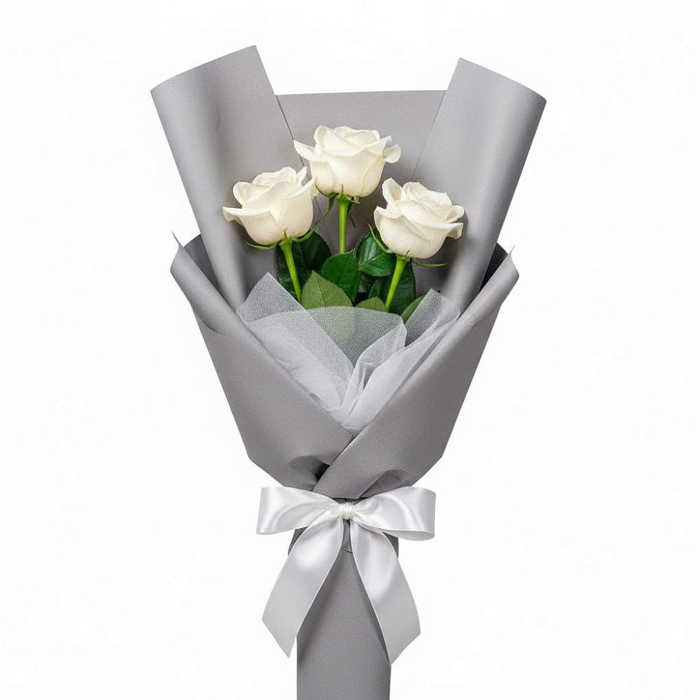 Букет 3 белые розы в Омутинское