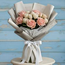 Букет цветов из:  Розы в Омутинское