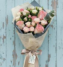 Букет цветов из:  Розы в Омутинское