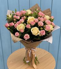 Букет цветов из:  Розы в Омутинское