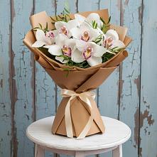 Букет цветов из:  Орхидеи и Розы в Омутинское